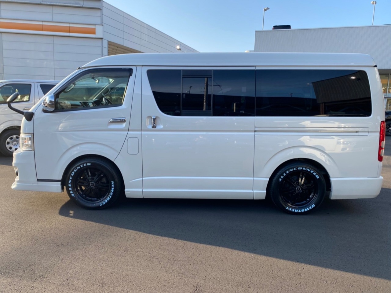 2010 Toyota Hiace Van